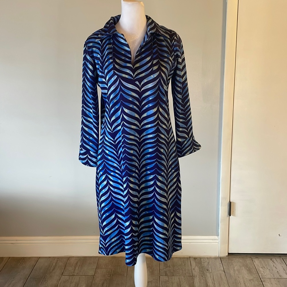 [Chelsea Gunn] Blue Wave Pattern Dress - Size Small